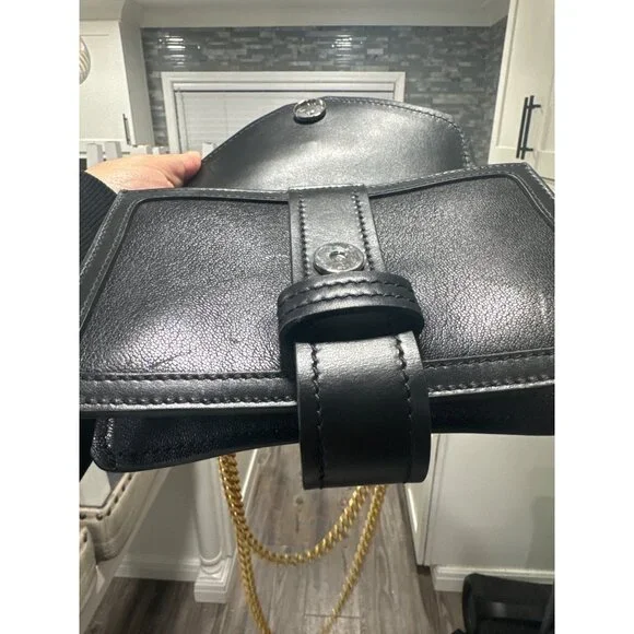 Chloé purse Aby Chain Leather Crossbody Bag With Gold Chain Strap & Buckle - Picture 6 of 14